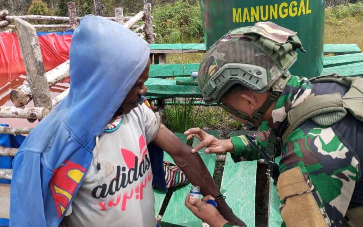 Pelayanan kesehatan gratis satgas Yonif 509 Kostrad 