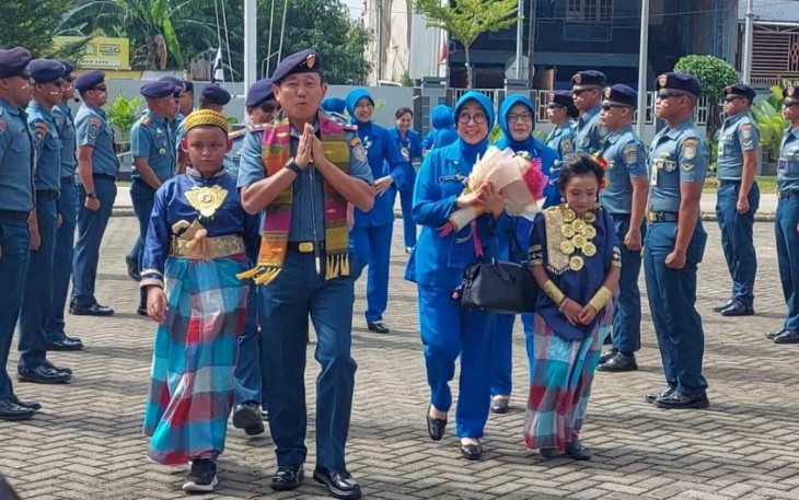 Pangkolinlamil Laksda TNI Hudiarto Krisno Utomo kunjungi Satlinlamil 3 Makassar 