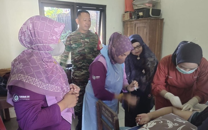 Pelayanan KB warga wilayah binaan 