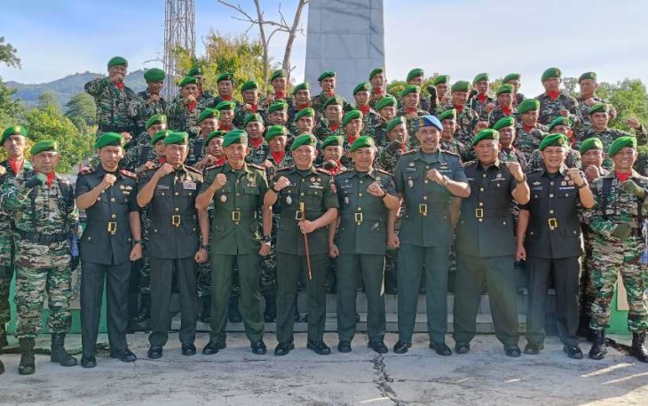 Kodim 1410 Bantaeng Ziarah dan Tabur Bunga di TMP Sasayya