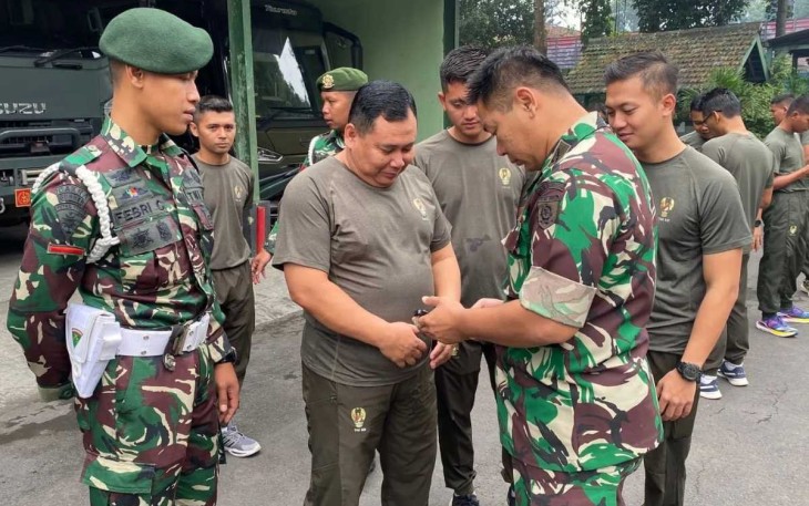 Sidak HP prajurit Menarmed 2 Kostrad, Jum'at (7/6)