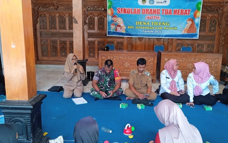 Pelatihan Parenting Orang Tua Hebat Wilayah Desa Binaan