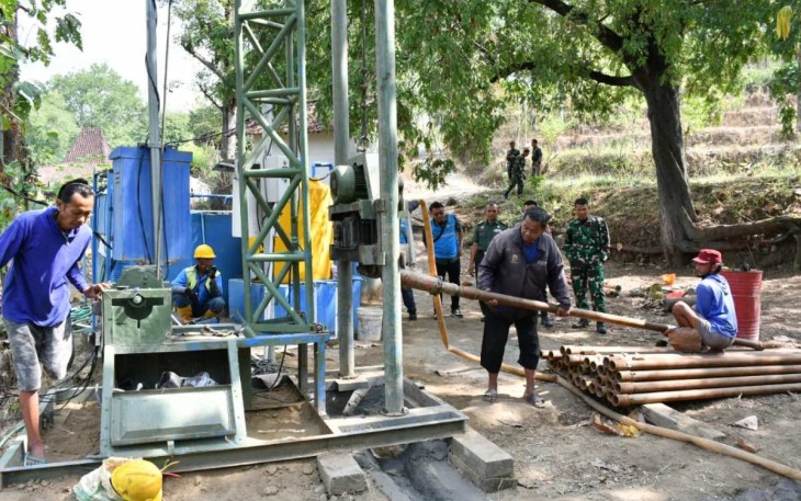 Peninjauan lokasi sumur bor wilayah Kodim Ponorogo 