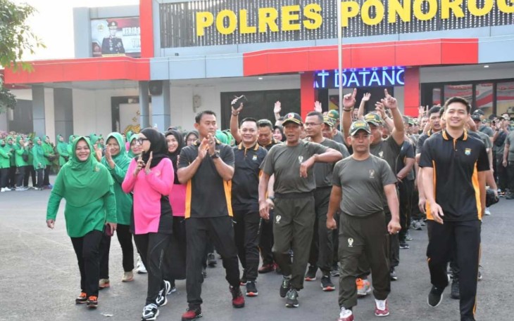 Olahraga bersama TNI Polri di Kabupaten Ponorogo 