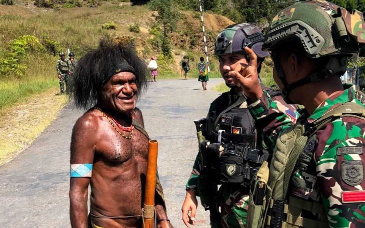 Komsos interaktif bersama masyarakat Intan Jaya 