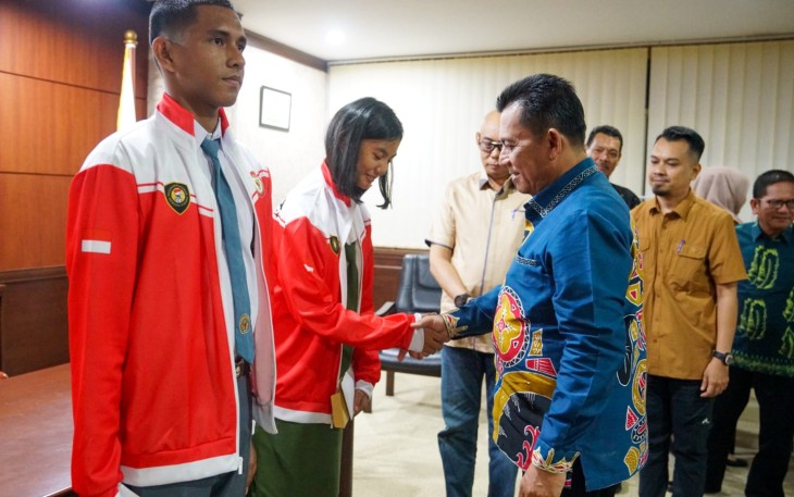 Gubernur Ansar Lepas Dua Paskibraka Nasional Utusan Kepri 