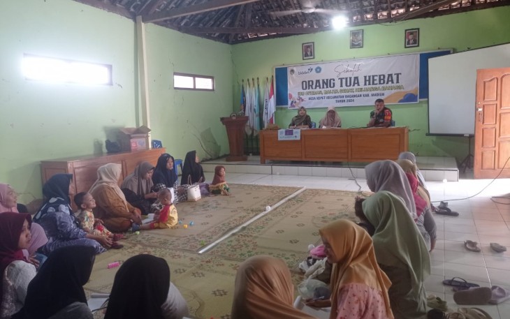 Kegiatan sekolah orang tua hebat di wilayah desa binaan 
