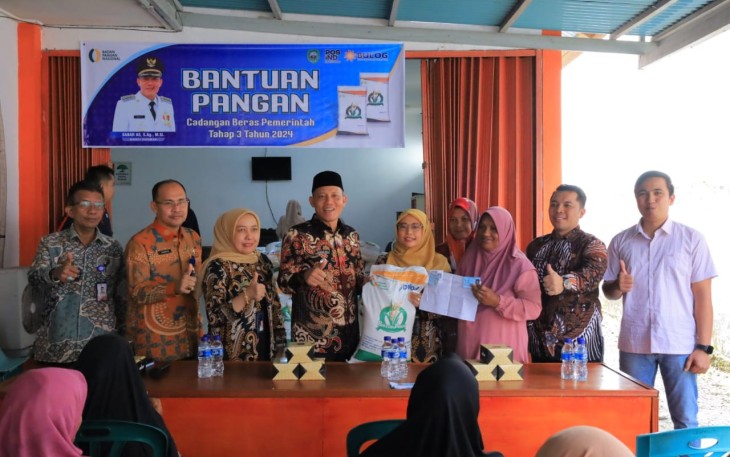 Bupati Pasaman Launching Penyerahan Cadangan Bantuan Pangan 