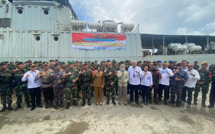 Foto bersama Satgas Yonarmed 11 Kostrad tiba di Nunukan, Senin (26/8)