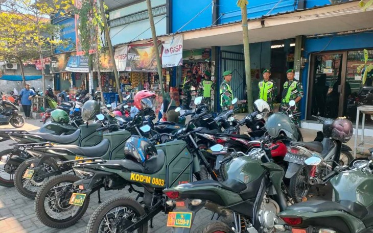 Patroli keamanan personil Kodim 0803/Madiun