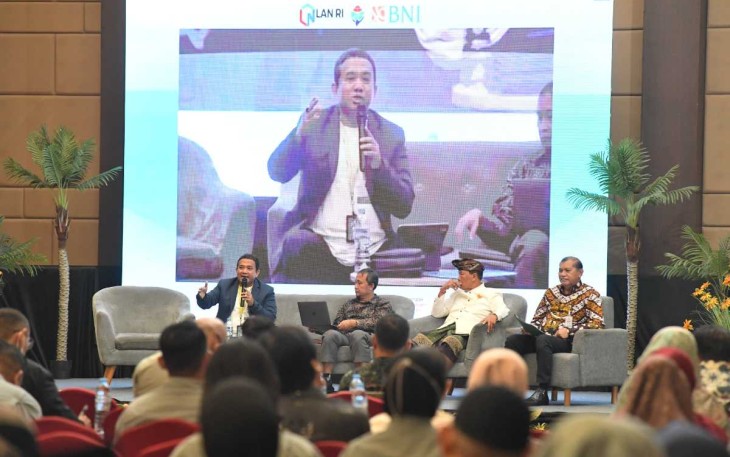 Agus Sudrajat (Deputi Bidang Kajian dan Inovasi Manajemen ASN LAN RI), AnSeminar yang dimoderatori Hasman Maani (PSM Ahli Utama Kemendes PDTT) ini mengulas peran Penggerak Swadaya Masyarakat (PSM) dalam meningkatkan perekonomian desa