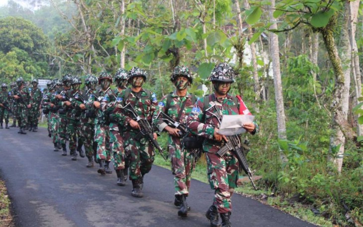 Latganda Siswa Sektuba TNI AU A-45 Skadik 402
