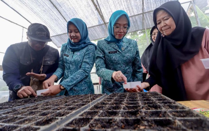 Kegiatan TP PKK Kelurahan Pasirkaliki Cimahi 