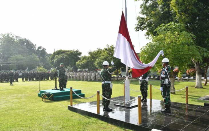 Upacara bendera prajurit Kodim 0802/Ponorogo 