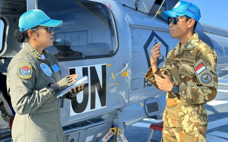 Air crew heli Panther HS-1305 di Lebanon