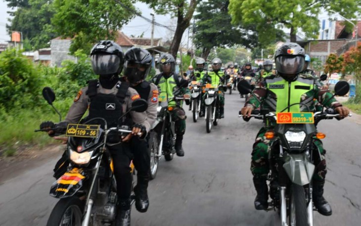 Patroli wilayah pilkada di wilayah Kodim 0802/Ponorogo 