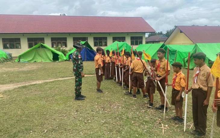 Persami Pramuka Satgas Yonzipur 5/ABW di perbatasan 