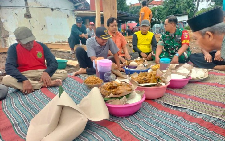Syukuran di wilayah desa binaan 