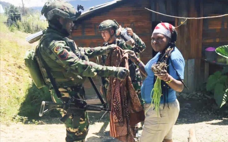 Bantuan langsung warga masyarakat pedalaman Papua