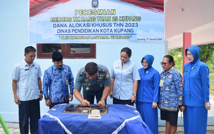 Danlanudal Kupang saat Peresmian TK Hang Tuah 23 