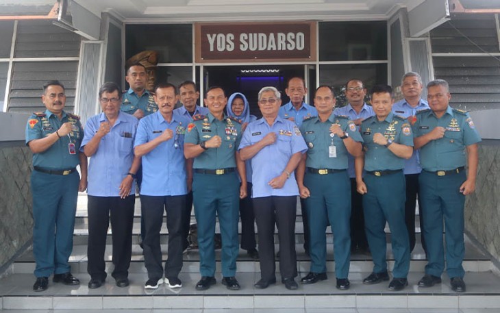 Foto Bersama usai acara