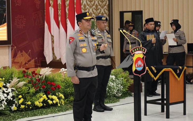 Kapolda Banten Irjen Pol Prof. Dr. Rudy Heriyanto saat Pimpin Upacara Sertijab PJU dan Kapolres