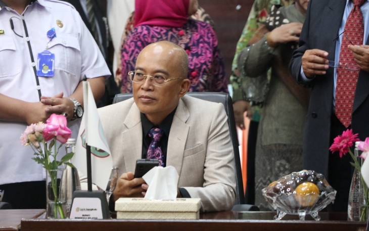 Bupati Gusnan Mulyadi 
