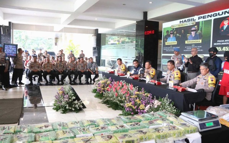 Kapolda Jateng, Irjen Pol Ahmad Luthfi saat memimpin konferensi pers, Jumat (23/2/2024).