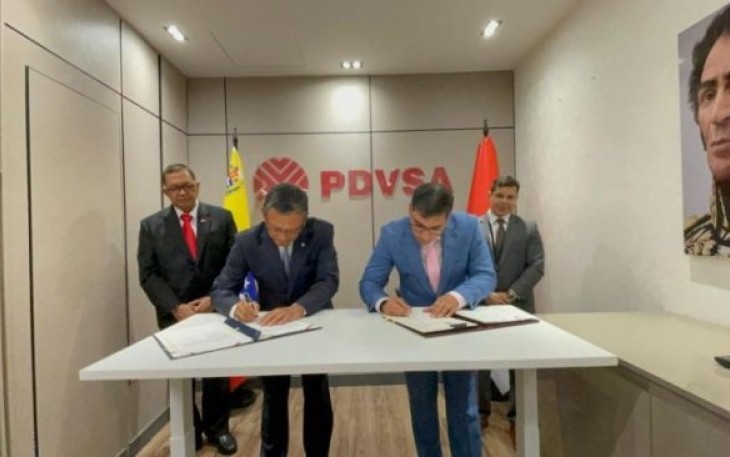 Penandatangan Menteri ESDM Republik Indonesia Arifin Tasrif bersama Menteri Perminyakan Venezuela Pedo Rafael Tellechea.