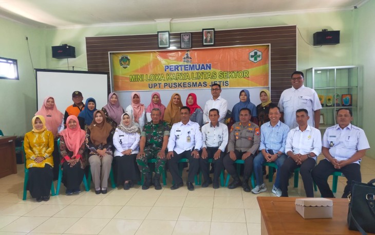 Pertemuan Mini Lokakarya Lintas Sektor yang digelar di Aula Puskesmas UPT Jetis, Desa Jetis, Kecamatan Dagangan, Kabupaten Madiun, Jumat (29/8/2025).