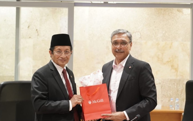 Menteri Agama Nasaruddin Umar dan Presiden dan Wakil Rektor Deep Saini di Jakarta, Senin (24/2)