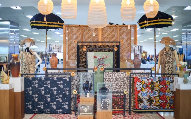 Stand UMKM Batik