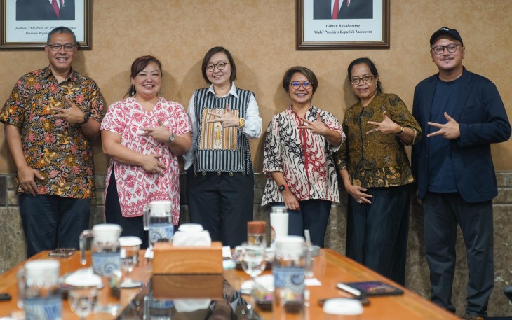 Foto bersama usai Audiensi yang diadakan di Gedung Sapta Pesona, Jakarta Pusat (22/1/2025)