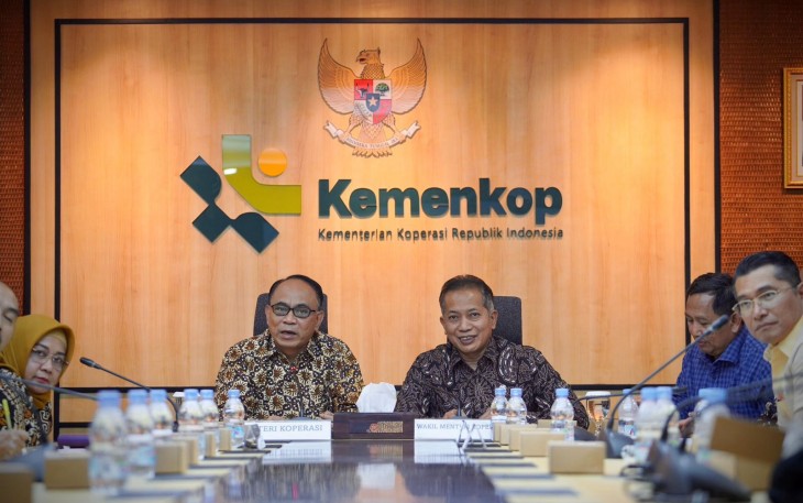 Menkop Budi Arie saat menerima audiensi DPRD Komisi B Provinsi Jawa Tengah di kantornya, Kamis (09/01)
