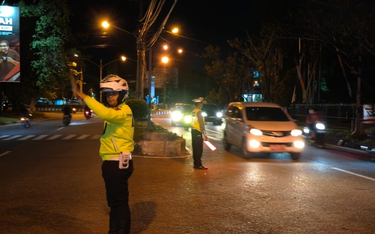 Petugas saat Patroli dan Pengaturan Lalu Lintas saat Haul Abah Guru Sekumpul