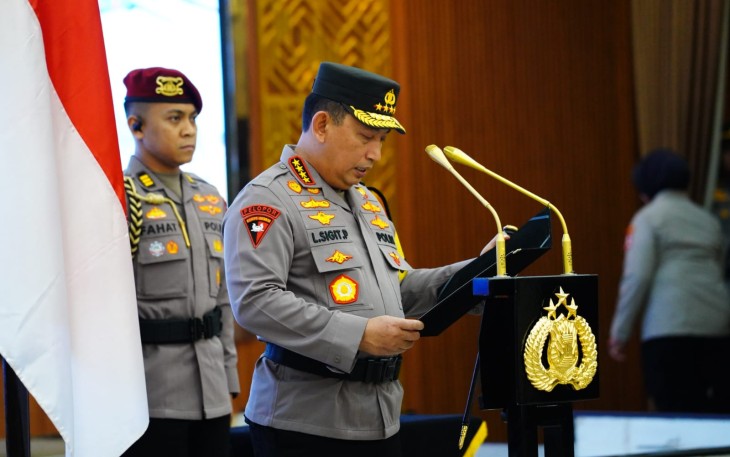 Kapolri Jenderal Listyo Sigit Prabowo saat Pimpin Upacara Kenaikan Pangkat untuk 10.548 Perwira Polri.