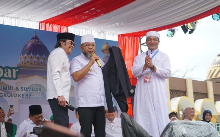 Rhoma Irama Ajak Introspeksi di Tabligh Akbar Bengkulu
