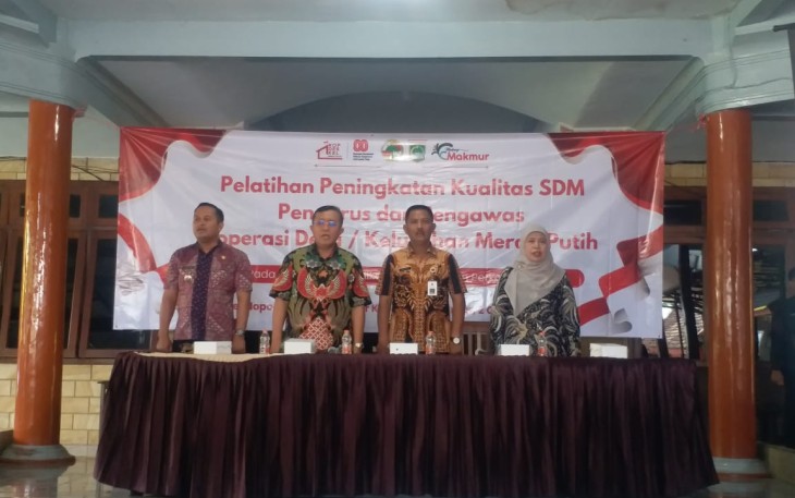 Pemerintah Kabupaten (Pemkab) Malang terus mendorong peningkatan kualitas sumber daya manusia (SDM) dalam pengelolaan koperasi desa dan kelurahan melalui program bertajuk "Koperasi Merah Putih"