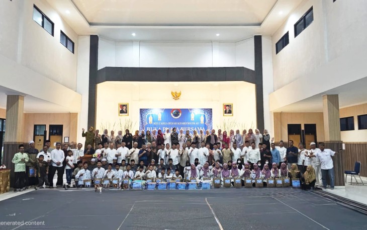Kharismaau 98 dan Yatim-Piatu Buka Bersama