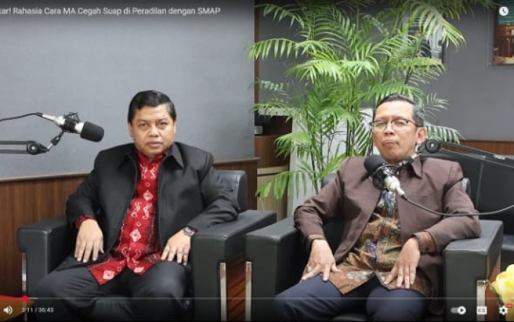 Panitera MA, Dr. Heru Pramono, S.H., M.Hum. bersama dengan Inspektur Wilayah I Badan Pengawasan MA sekaligus Ketua Pokja SMAP, Muh. Djauhar Setyadi, S.H., M.H