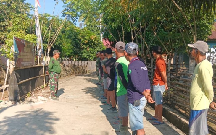 Personel Satgas TMMD Ke-124 Kodim 0408/BS  Rutin Laksanakan Apel Pagi