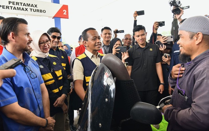 Mewakili Menteri Energi dan Sumber Daya Mineral (ESDM), Sekretaris Jenderal Kementerian ESEDM, Dadan Kusdiana, secara resmi menutup Posko Nasional Sektor ESDM untuk periode Ramadan dan Hari Raya Idul Fitri 2025. Penutupan berlangsung pada Jumat (11/4) di Kantor Badan Pengatur Hilir Minyak dan Gas Bumi (BPH Migas), Jakarta