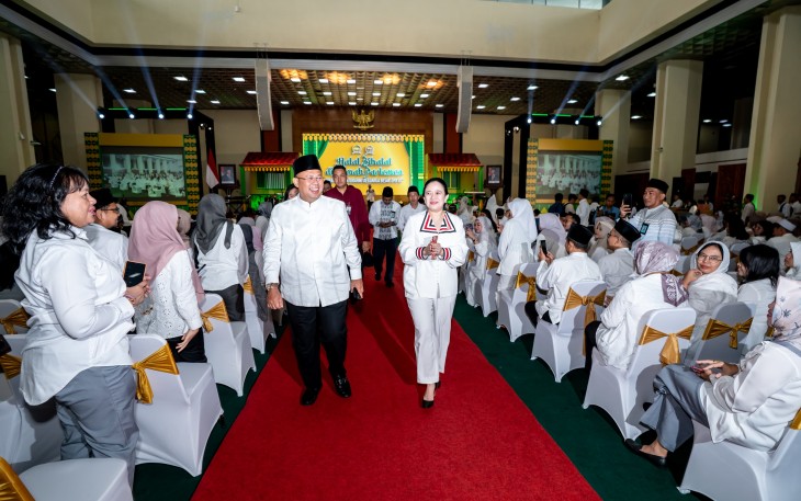 Ketua DPR RI Puan Maharani menghadiri acara halalbihalal bagi lingkungan DPR RI