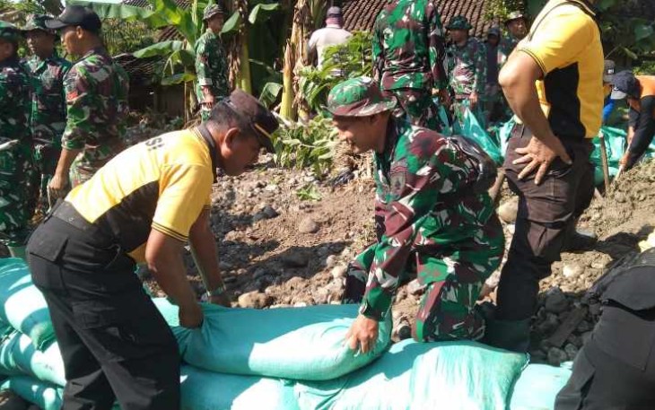 Karya bakti sosial di wilayah desa binaan 