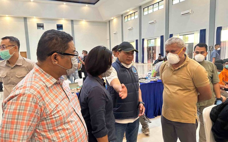 Kepala BNN RI Marthinus Hukom saat menerima pemaparan pengungkapan kasus narkotika jaringan internasional di Kepri