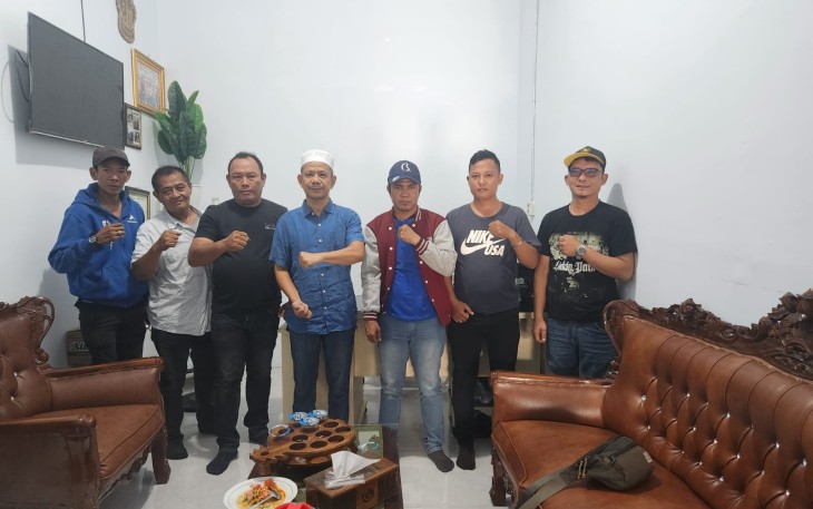 Ketua Pewarta Polrestabes Medan Poto Bersama Anggota Usai Jumat Barokah.