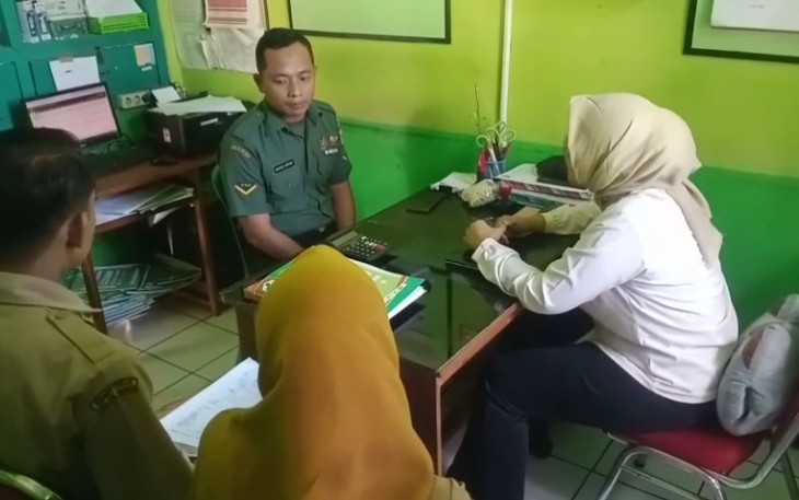 Babinsa Lakukan Puldata Ter Bersama Bidan Desa 
