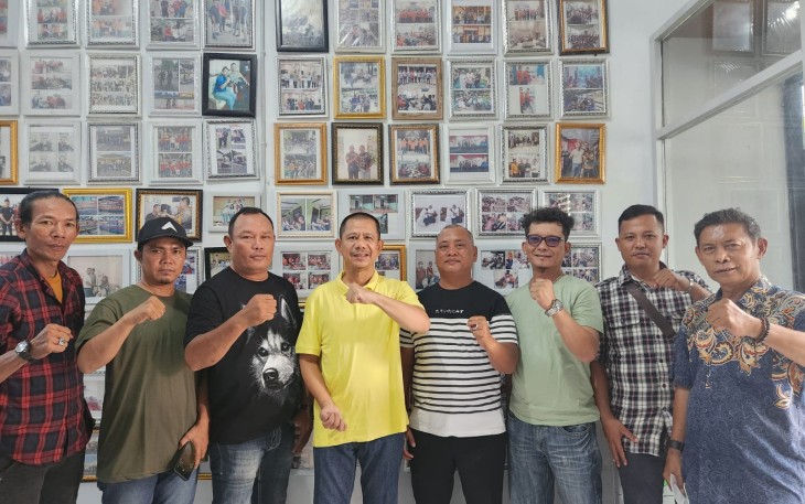 Ketua Pewarta Polrestabes Medan Bersama Anggota Usai Gelar Jumat Barokah 