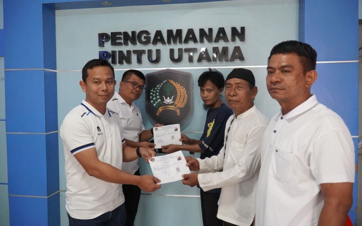 Warga binaan Rutan Kelas I Medan saat menerima amnesti 