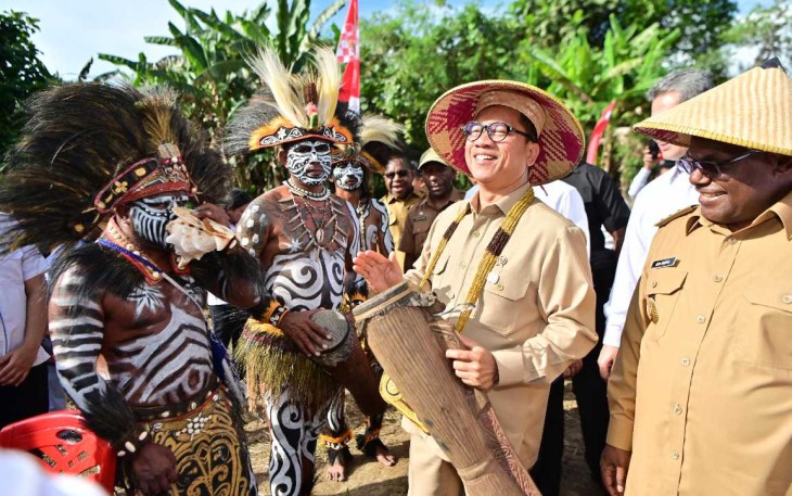Mendes PDT Yandri Susanto